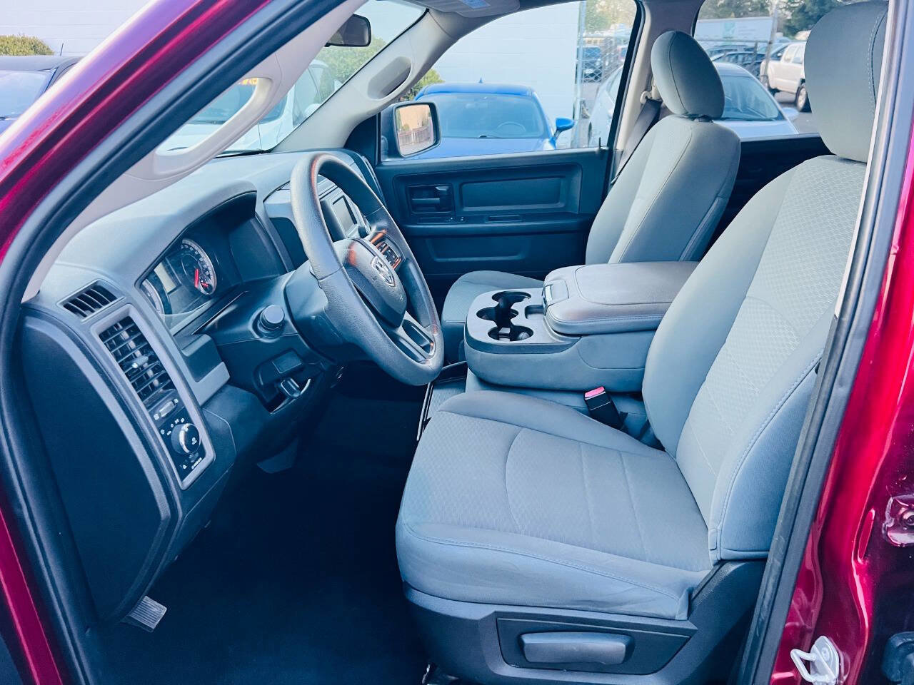 Used 2019 RAM 1500 Express w/ Express Value Package image 12