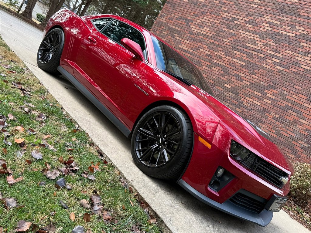 Used 2012 Chevrolet Camaro ZL1 image 24