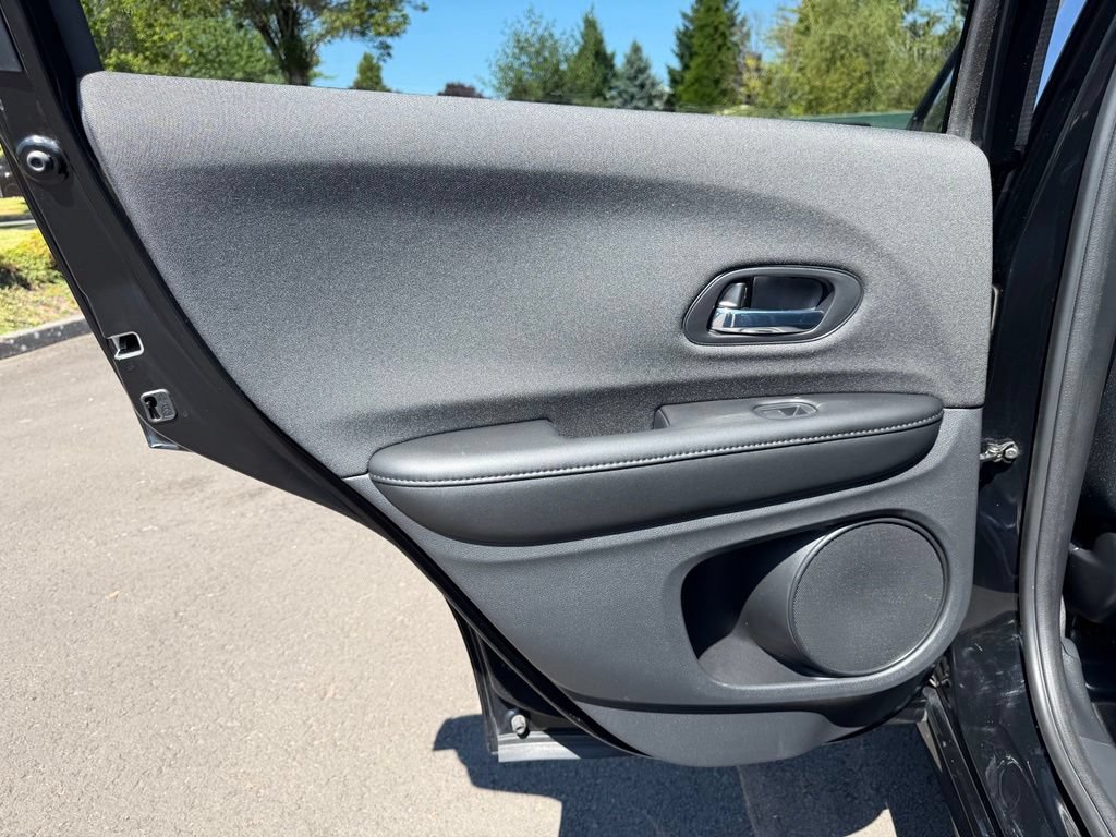 Certified 2021 Honda HR-V Sport image 30