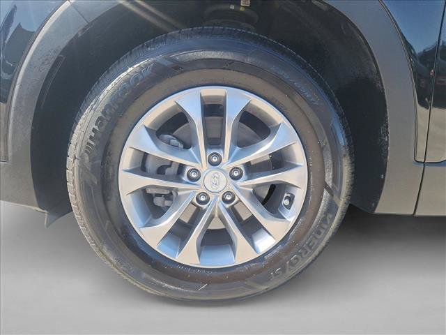 Used 2019 Hyundai Santa Fe SEL w/ Cargo Package FWD image 21