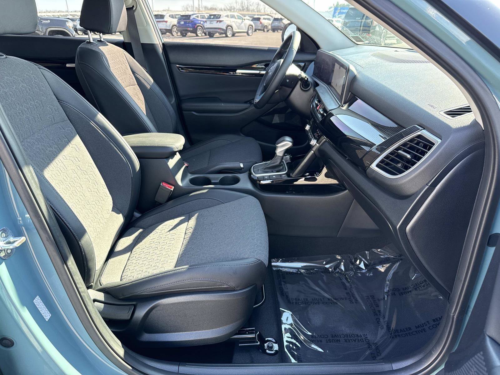 Used 2024 Kia Seltos S image 19