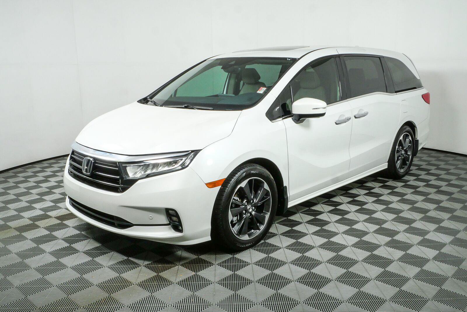 Used 2022 Honda Odyssey Elite image 27