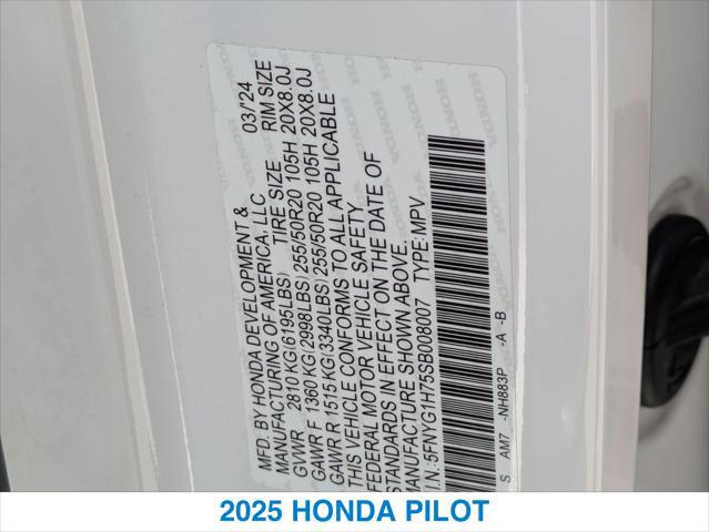 Certified 2025 Honda Pilot Touring image 26