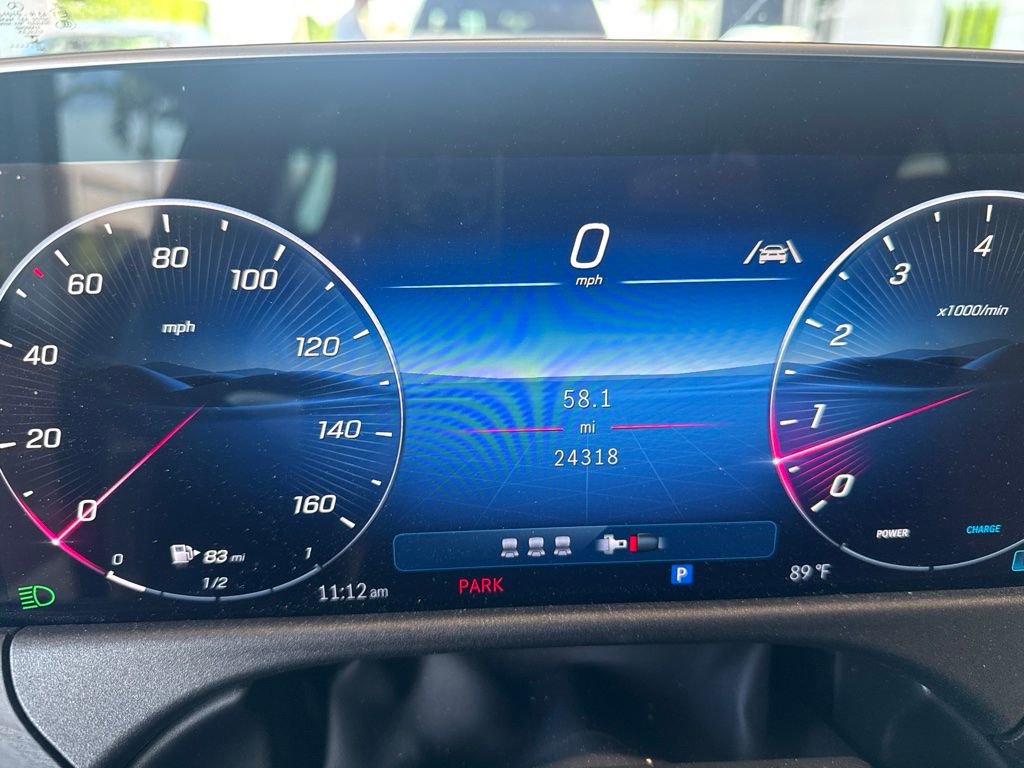 Used 2024 Mercedes-Benz E 350 4MATIC Sedan image 3