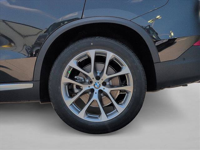 New 2026 BMW X5 xDrive40i w/ Climate Comfort Package AWD/4WD image 10