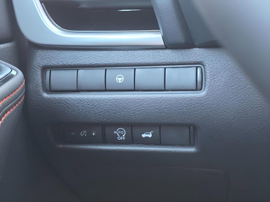 New 2026 Nissan Rogue SV image 25