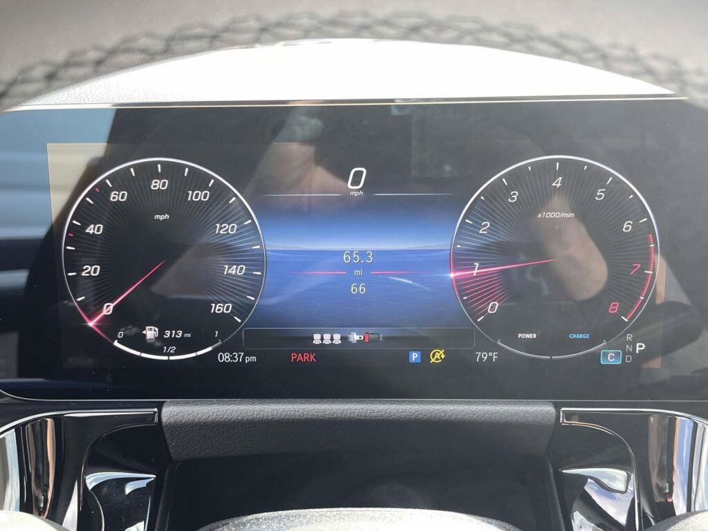 New 2026 Mercedes-Benz GLA 250 4MATIC image 3