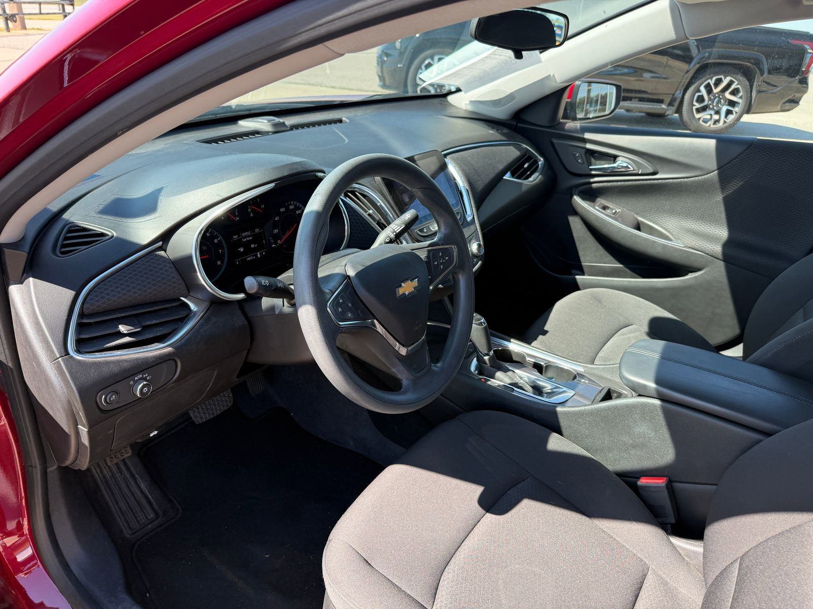 Used 2019 Chevrolet Malibu LT image 10