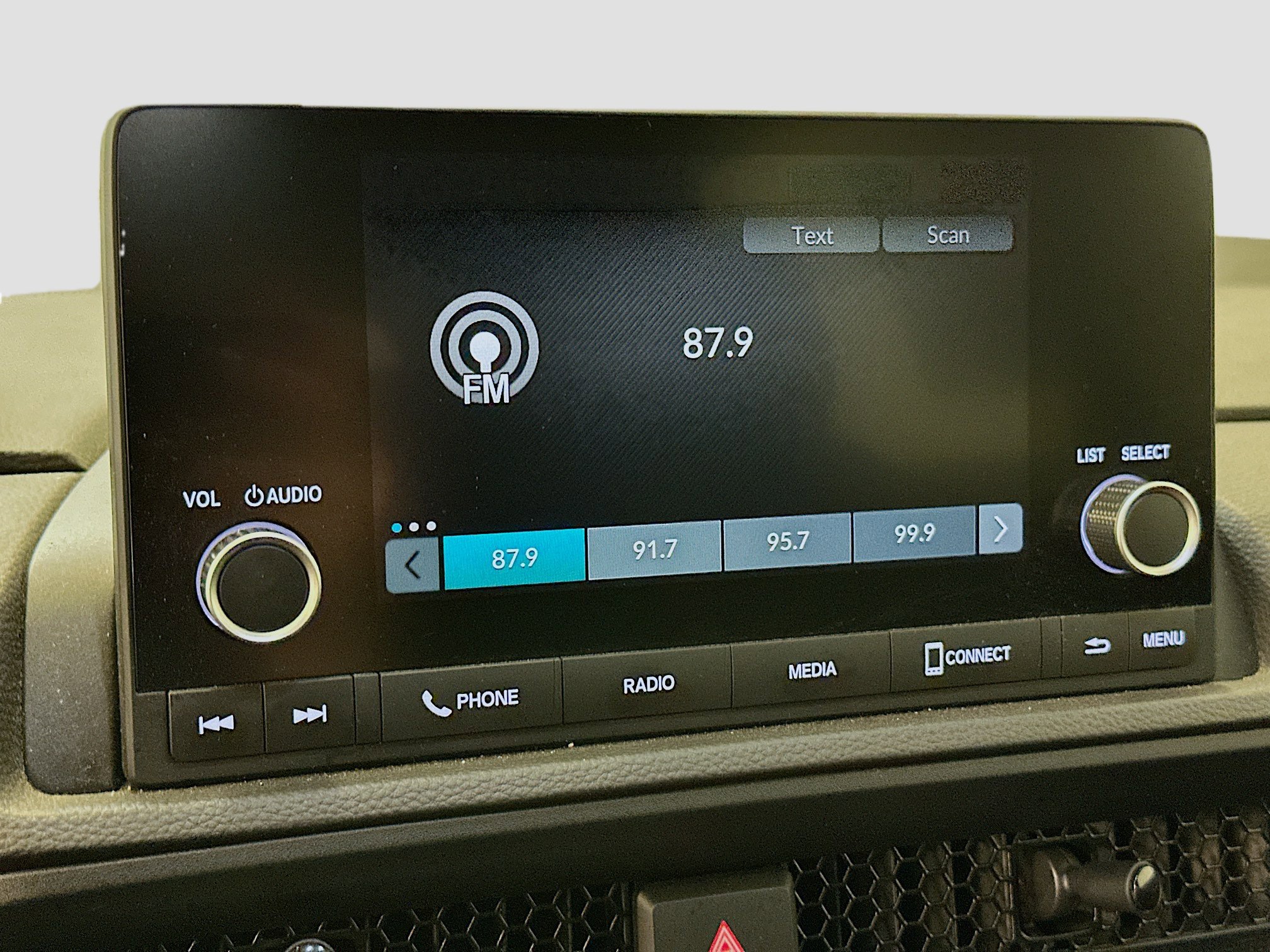 Used 2025 Honda CR-V LX image 21