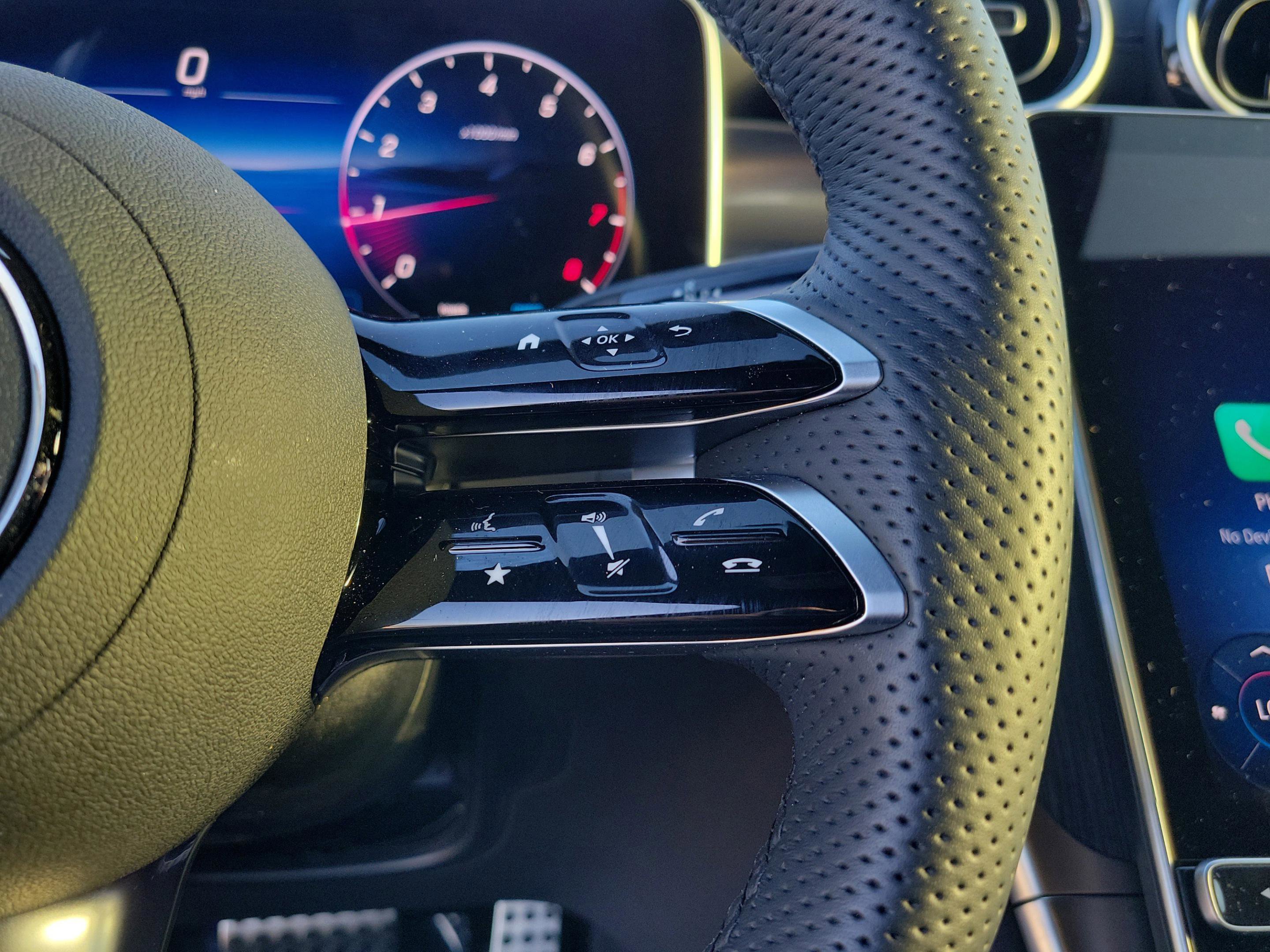 Certified 2026 Mercedes-Benz GLC 300 image 27