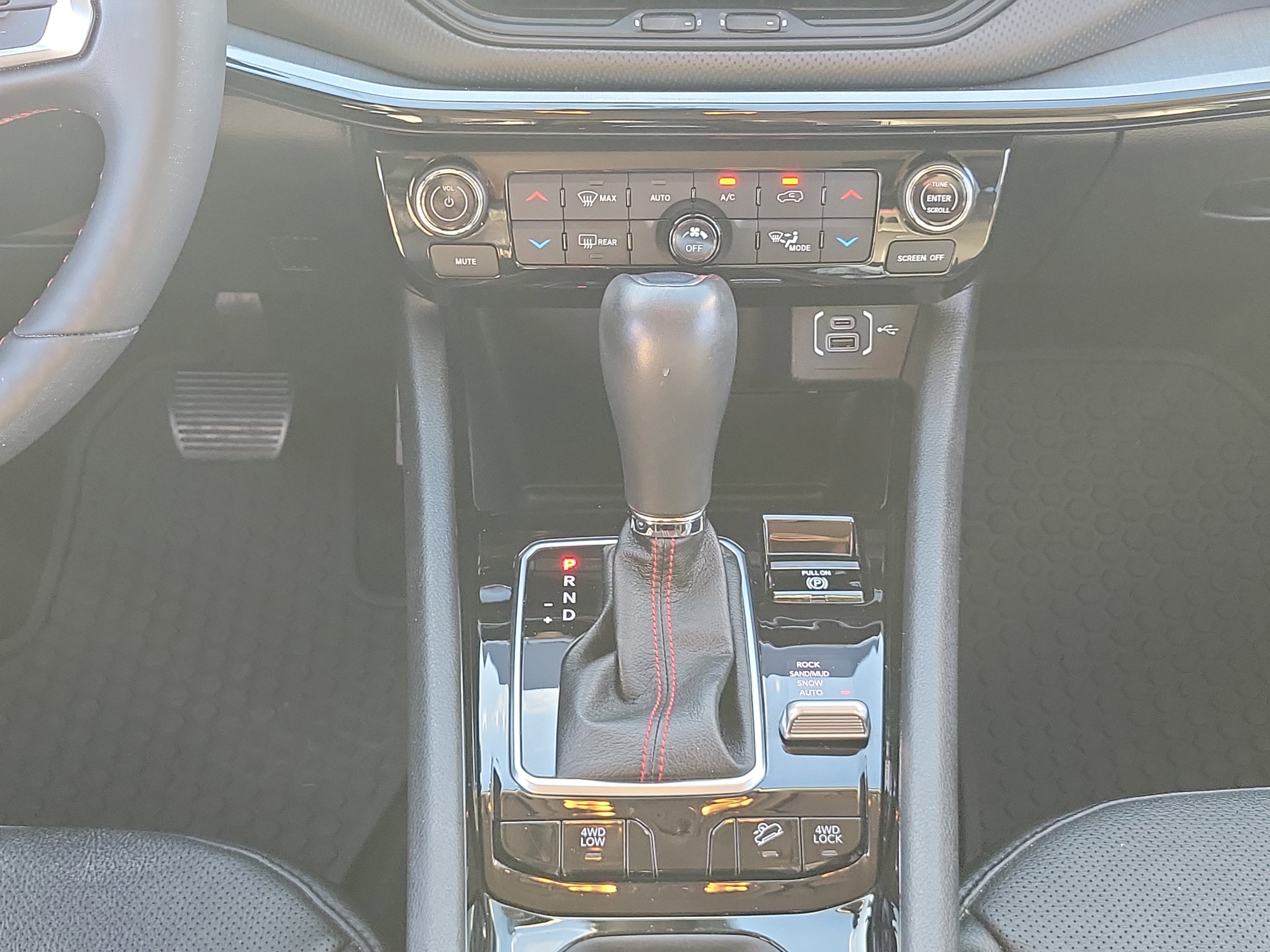 Used 2022 Jeep Compass Trailhawk w/ Trailhawk Elite Group image 18