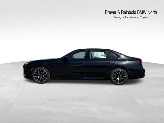 New 2026 BMW 760i xDrive w/ Premium Package AWD/4WD image 2