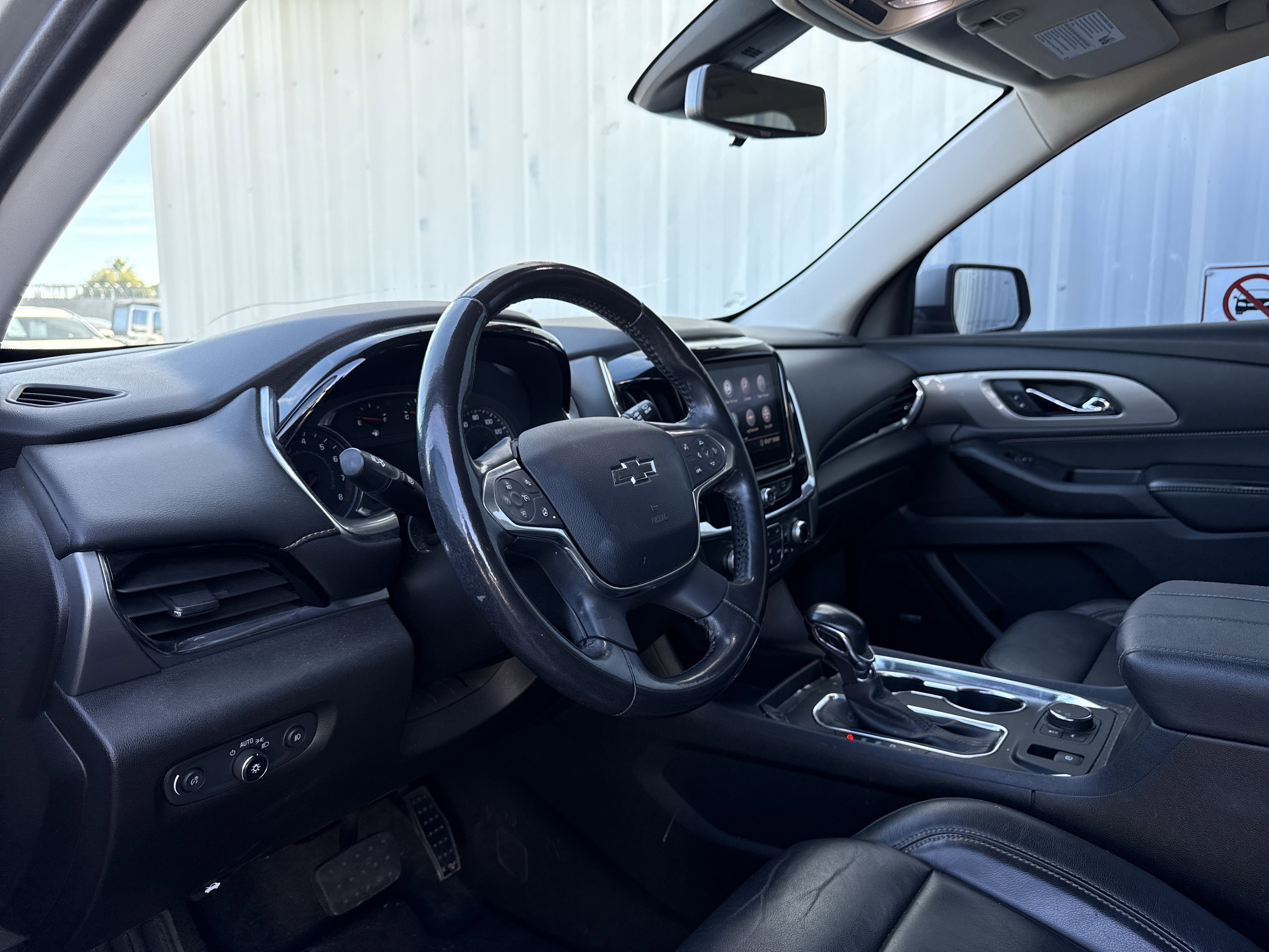 Used 2021 Chevrolet Traverse RS image 14