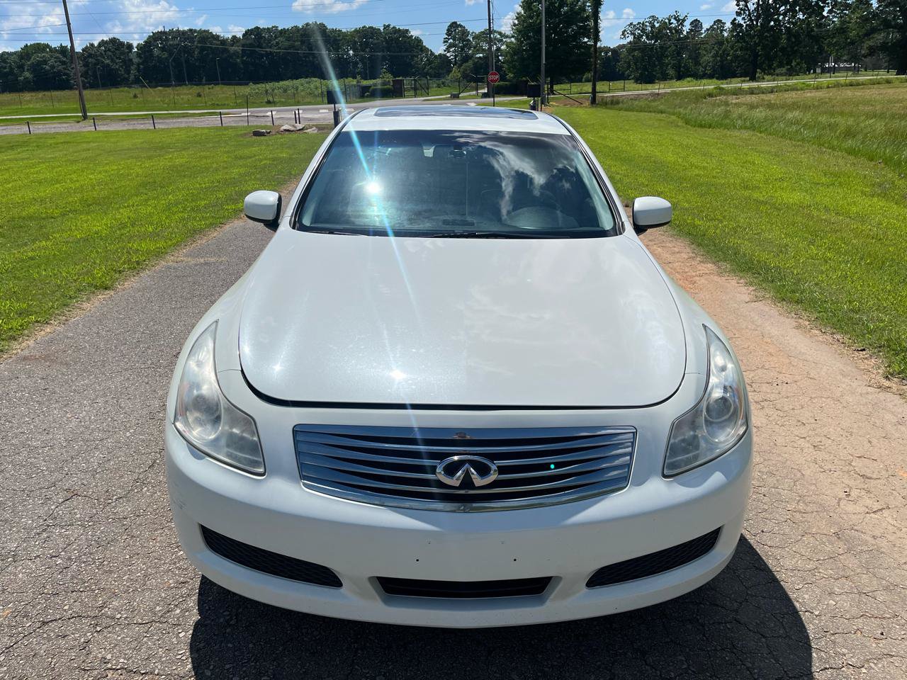 Used 2008 INFINITI G35 x Sedan w/ Premium Pkg AWD/4WD image 3