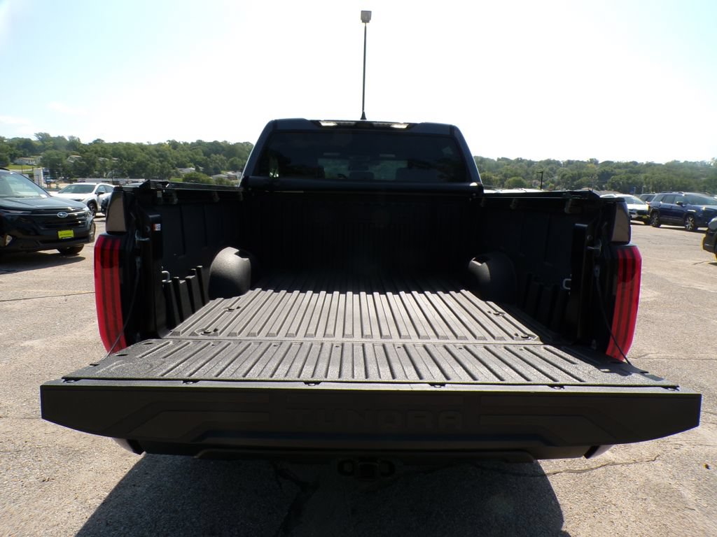 Used 2025 Toyota Tundra SR5 w/ SR5 Premium Package AWD/4WD image 18