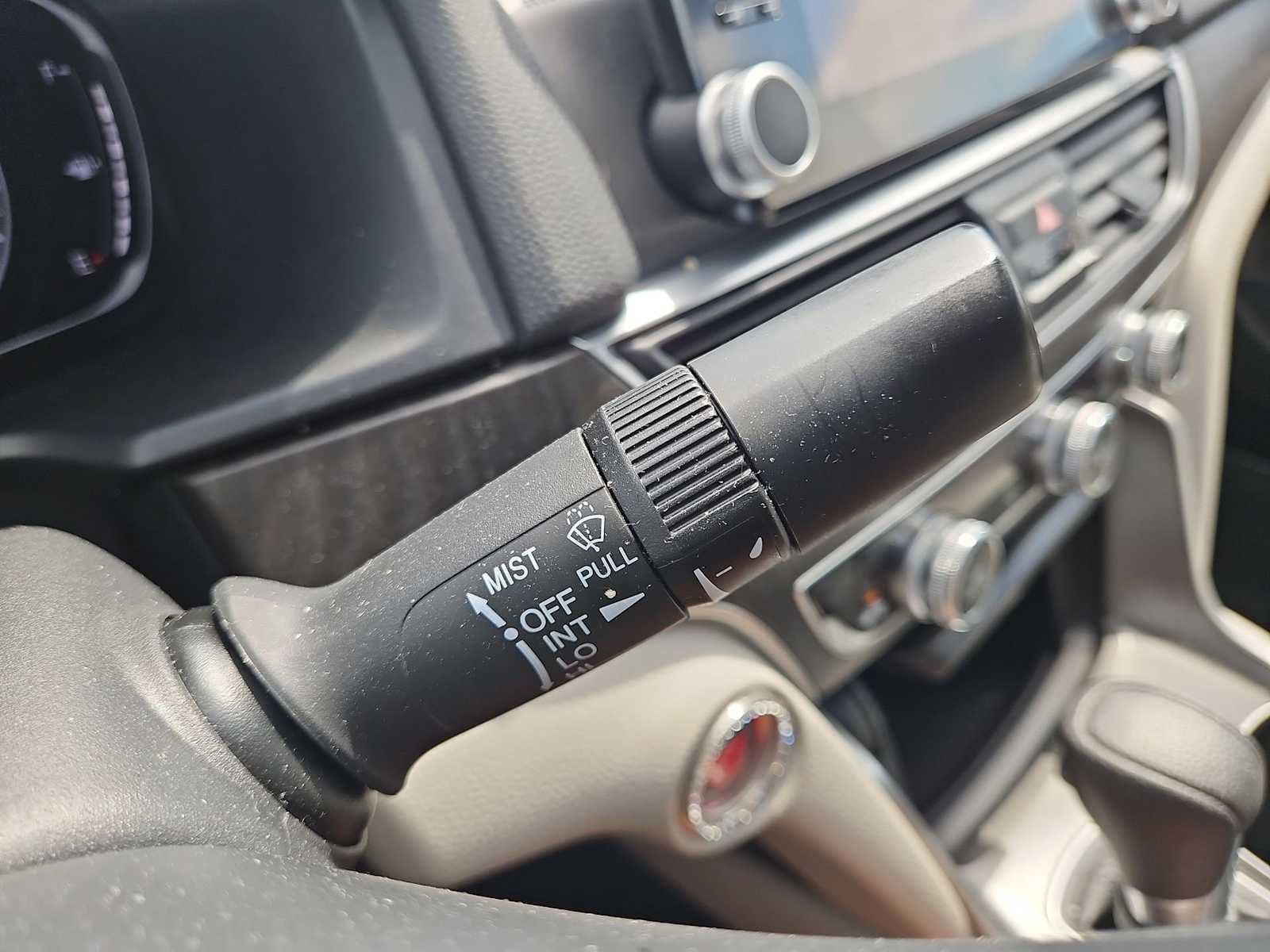 Used 2020 Honda Accord EX image 26