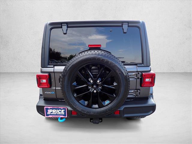 Used 2023 Jeep Wrangler Unlimited Sahara w/ Cold Weather Group AWD/4WD video 3
