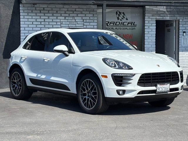 Used 2018 Porsche Macan AWD/4WD image 9