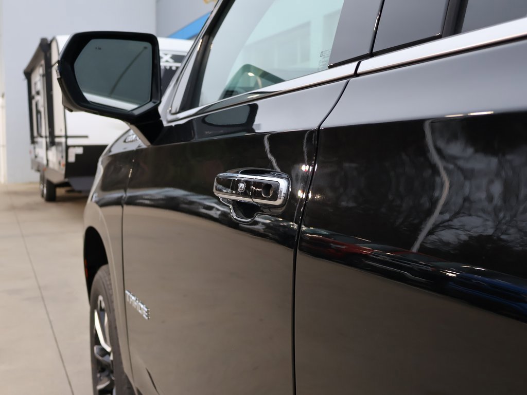 New 2025 Chevrolet Tahoe High Country image 10