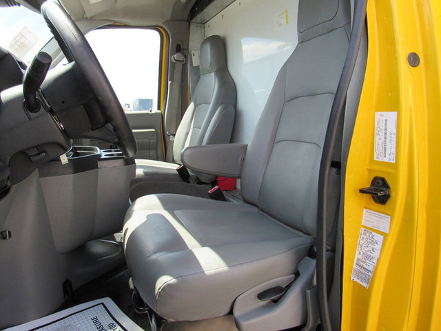 Used 2021 Ford E-350 and Econoline 350 Super Duty RWD image 24