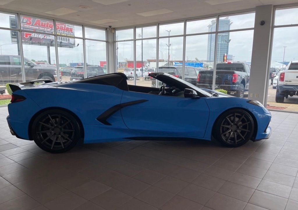 Used 2020 Chevrolet Corvette Stingray Preferred Conv w/ 2LT Preferred Equipment Group RWD image 26
