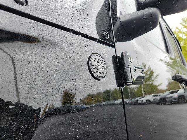 Used 2024 Jeep Wrangler Sport image 29