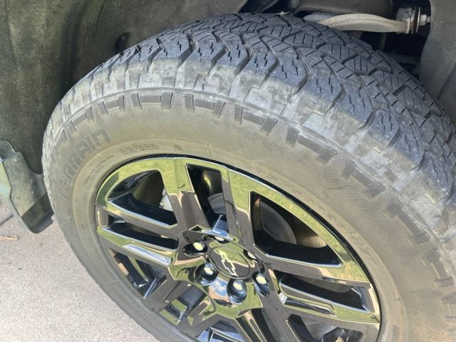 Used 2024 Chevrolet Silverado 1500 Custom w/ Rally Edition RWD image 13