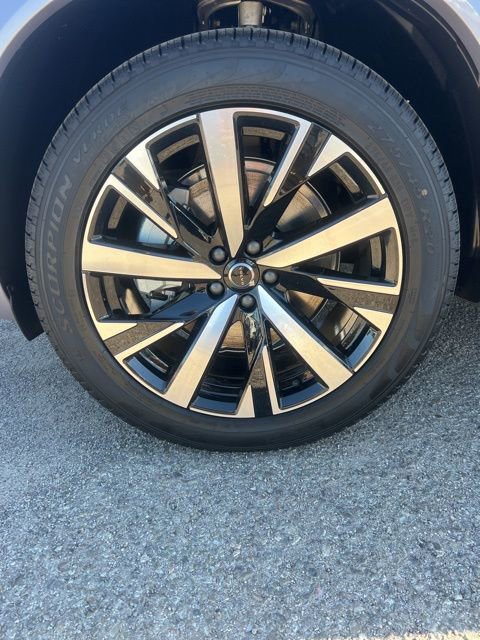 New 2026 Volvo XC90 B5 Core image 34