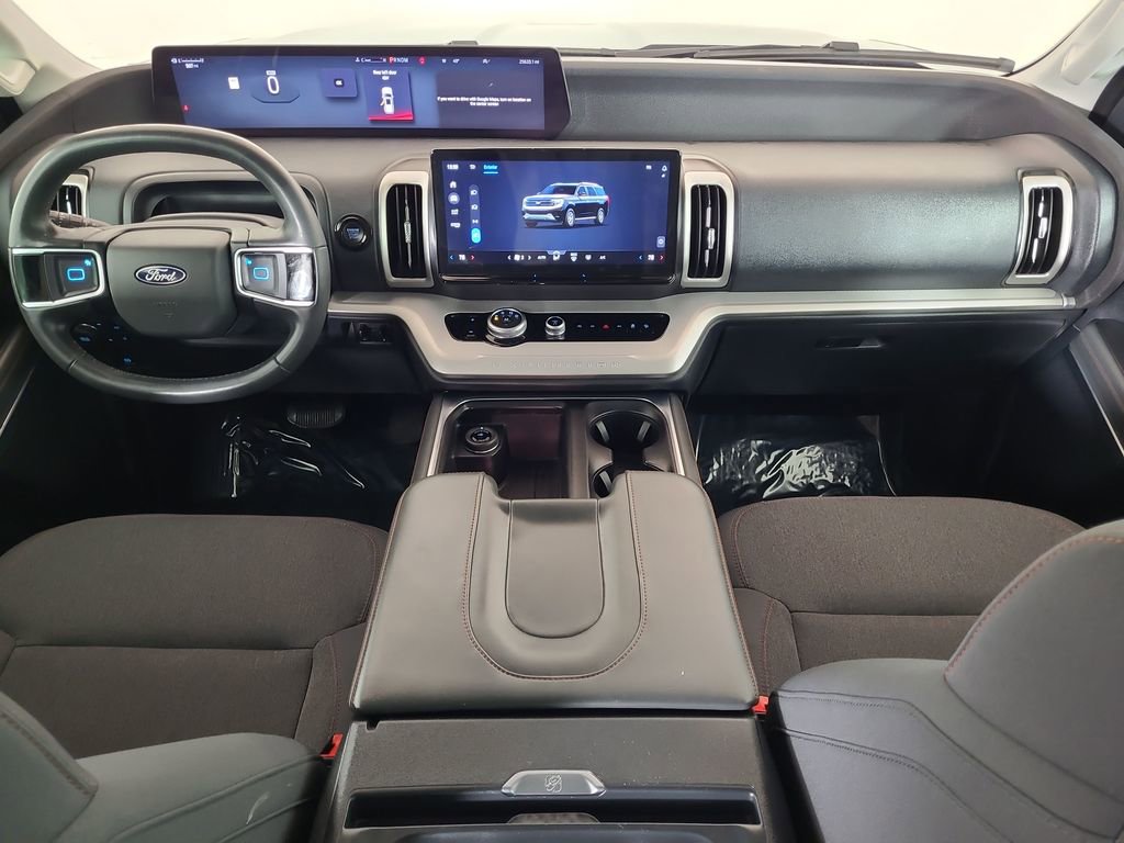 Used 2025 Ford Expedition Max Active AWD/4WD image 24