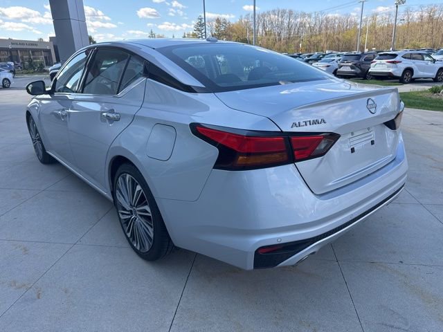 Used 2023 Nissan Altima 2.5 SL FWD image 5