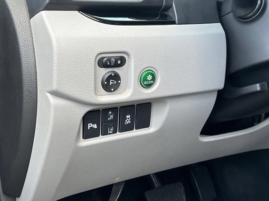 Used 2022 Honda Pilot Touring image 16