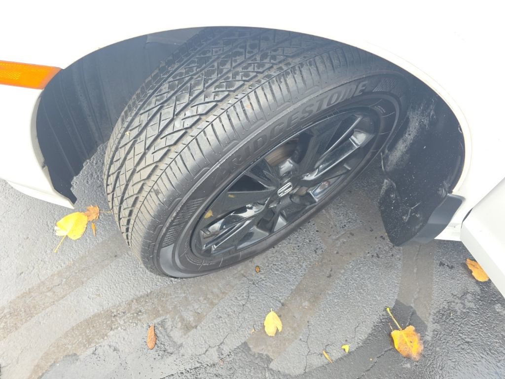 Used 2023 Honda Odyssey Sport image 12