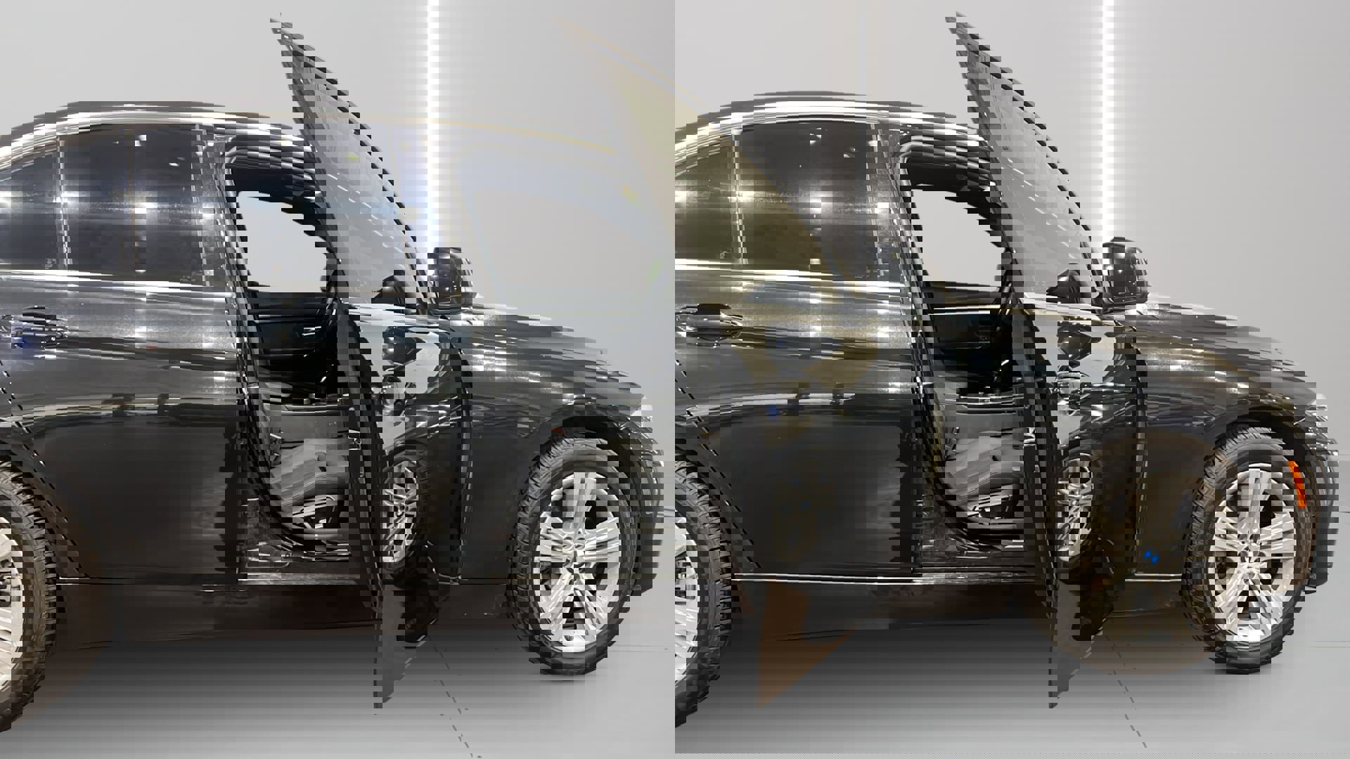 Used 2018 BMW 330i xDrive Sedan image 17