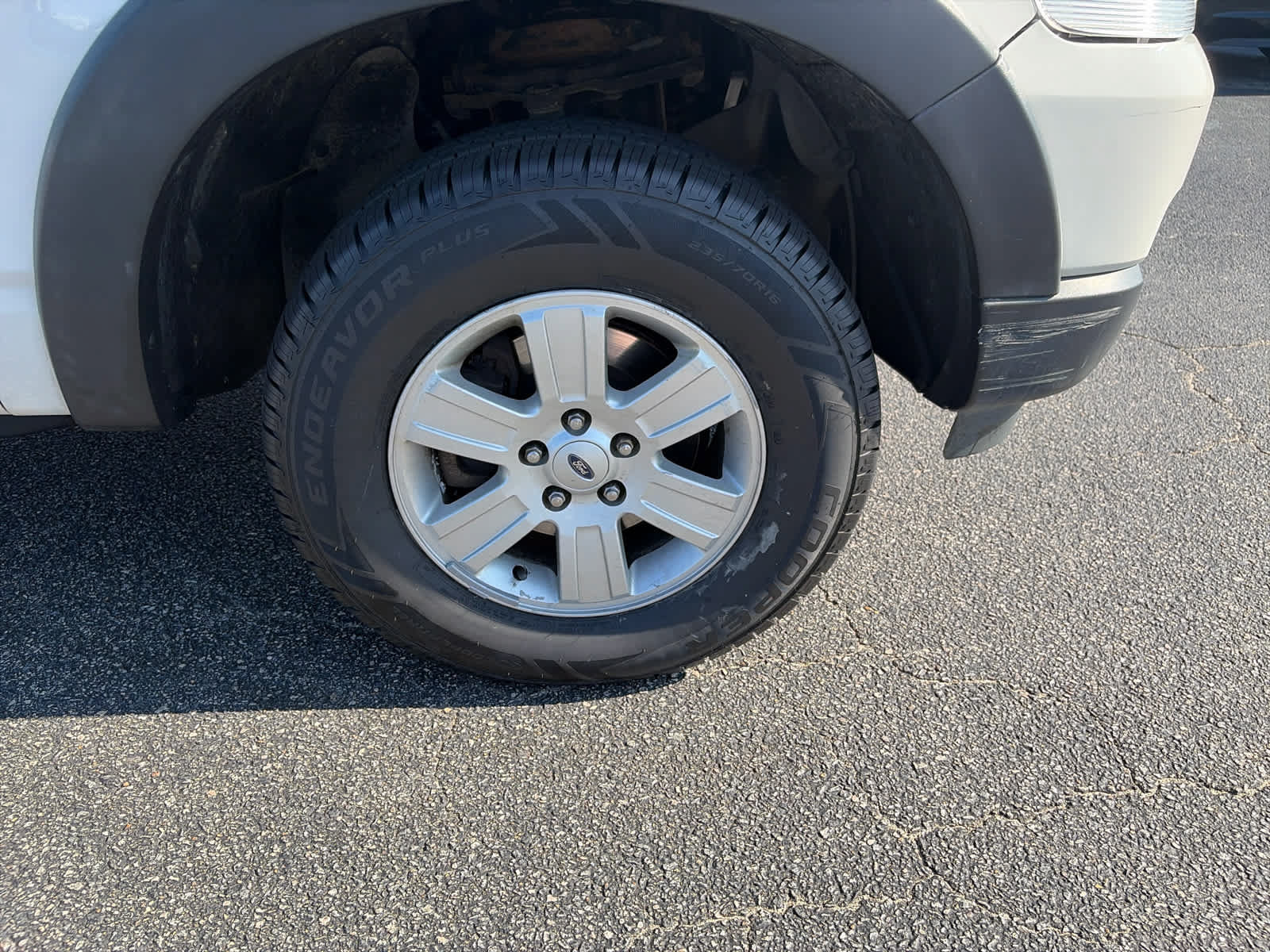 Used 2008 Ford Explorer Sport Trac XLT RWD image 25