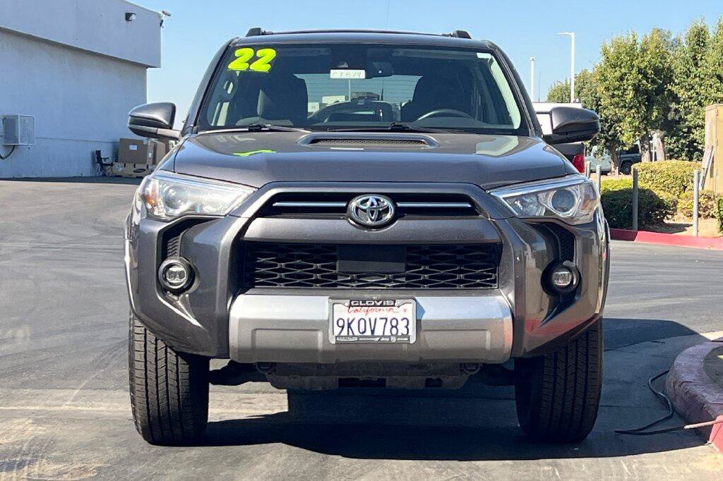 Used 2022 Toyota 4Runner TRD Off-Road AWD/4WD image 9
