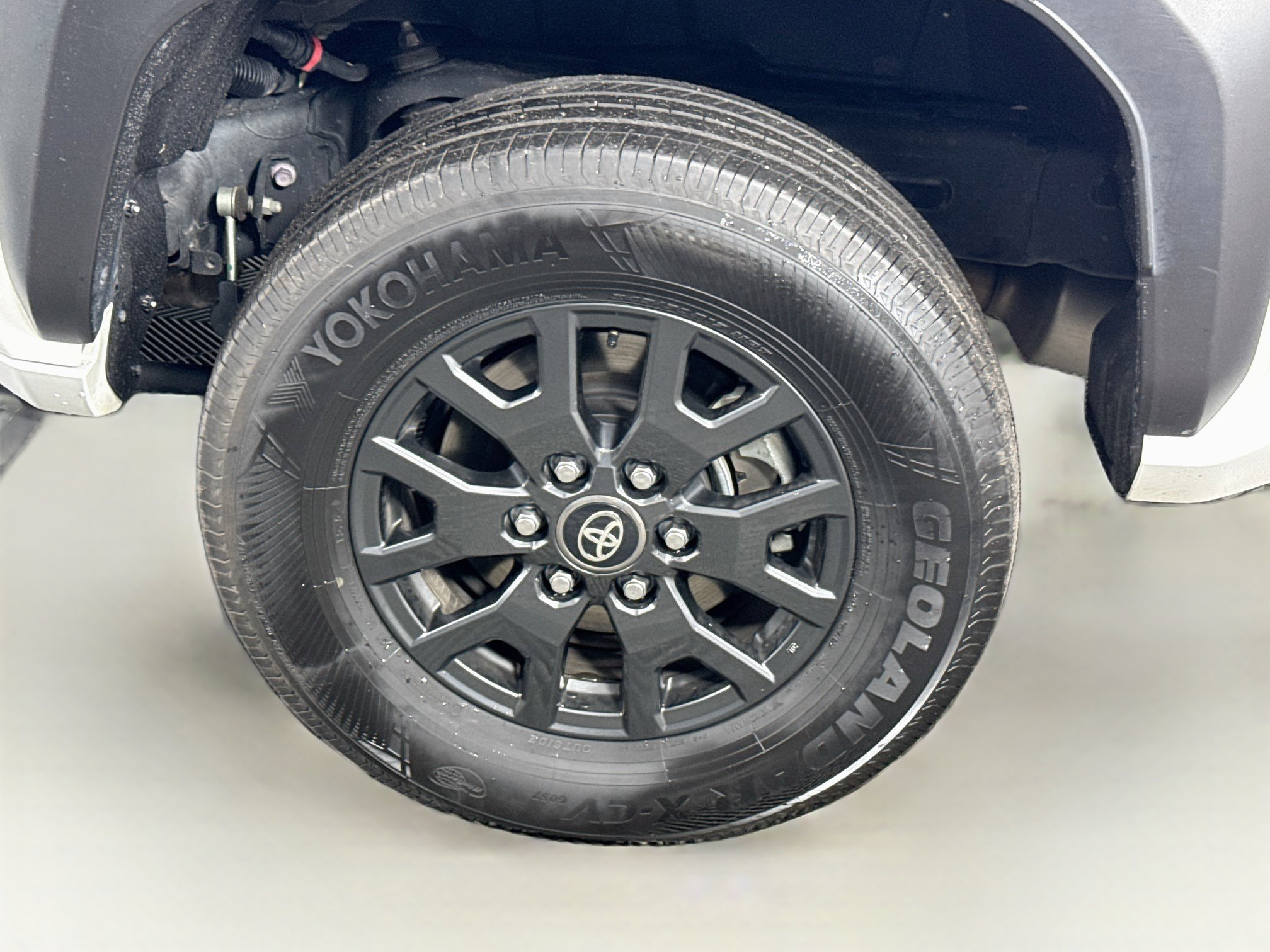 Certified 2025 Toyota 4Runner SR5 AWD/4WD image 9