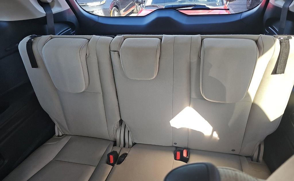 Used 2023 Subaru Ascent Premium w/ Convenience Package image 38