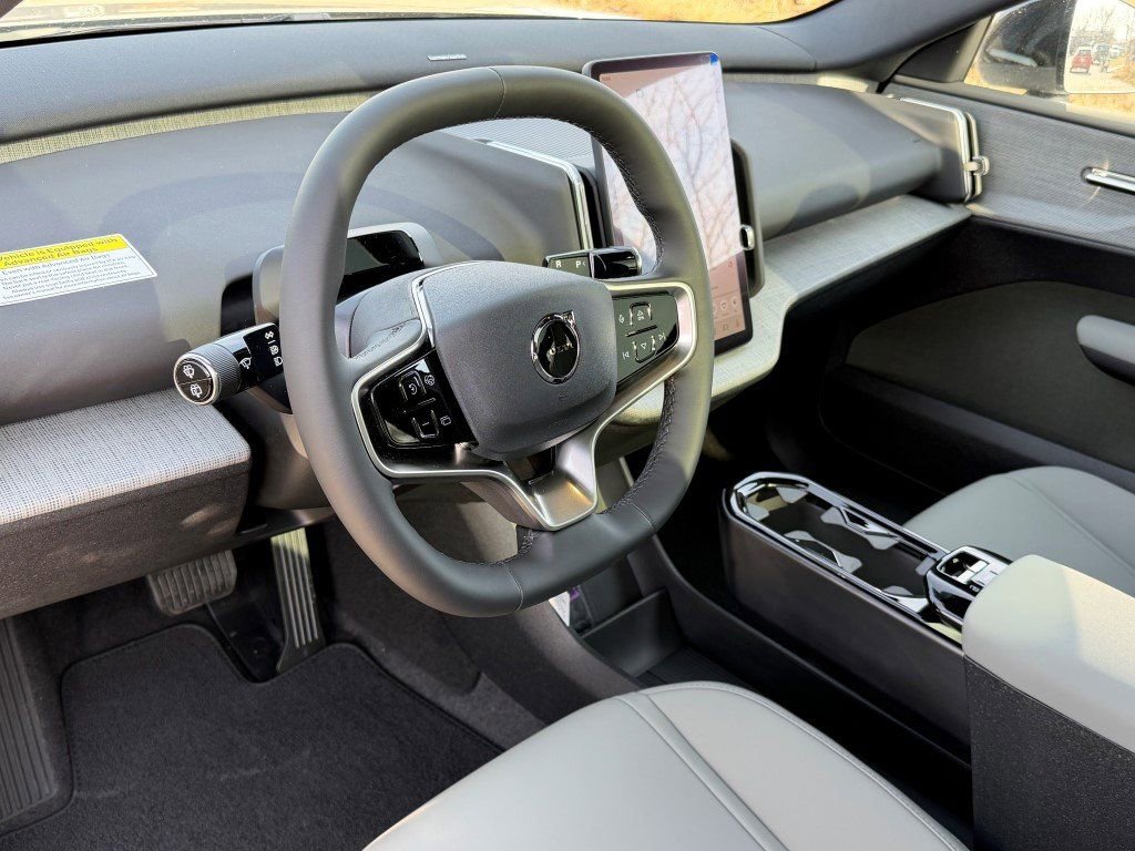 New 2026 Volvo EX30 Cross Country Ultra image 19