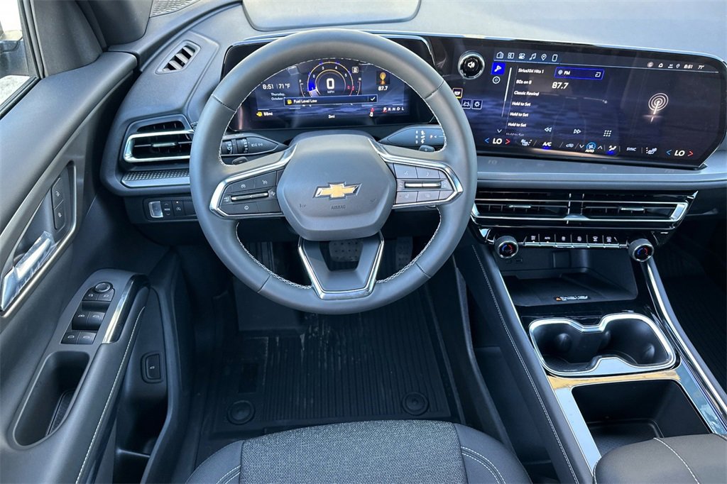 New 2026 Chevrolet Traverse LT w/ Driver Confidence Package image 15