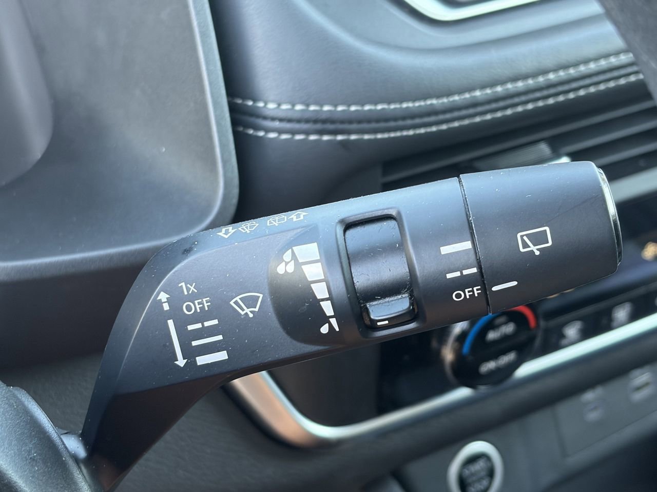 Certified 2023 Nissan Rogue SV image 21