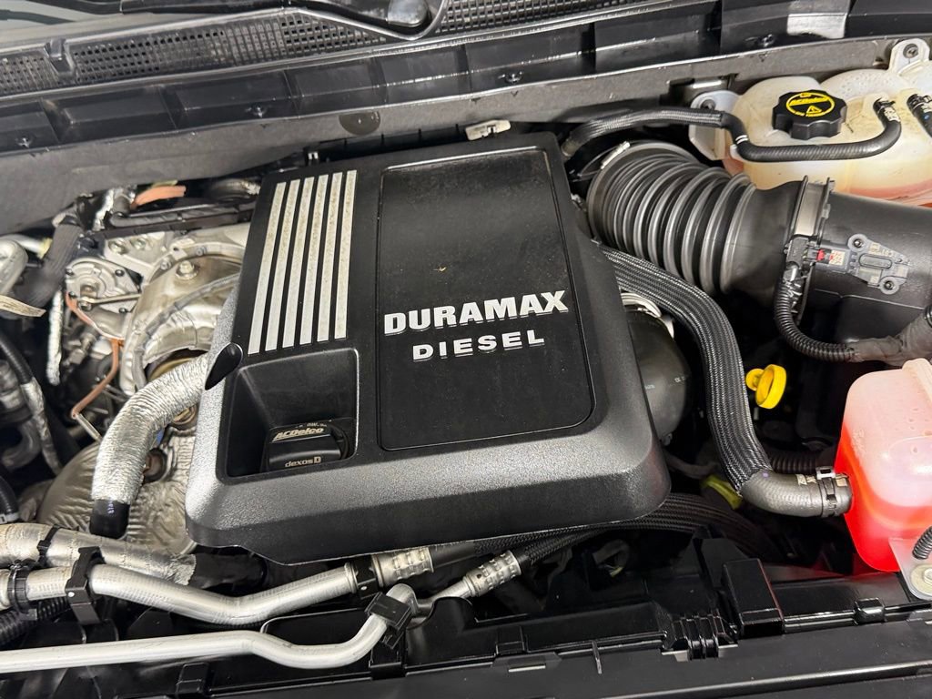 Used 2025 GMC Yukon AT4 Ultimate AWD/4WD image 38