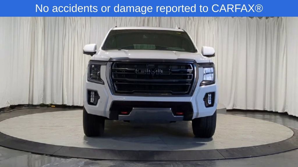 Used 2023 GMC Yukon AT4 w/ Technology Package image 3