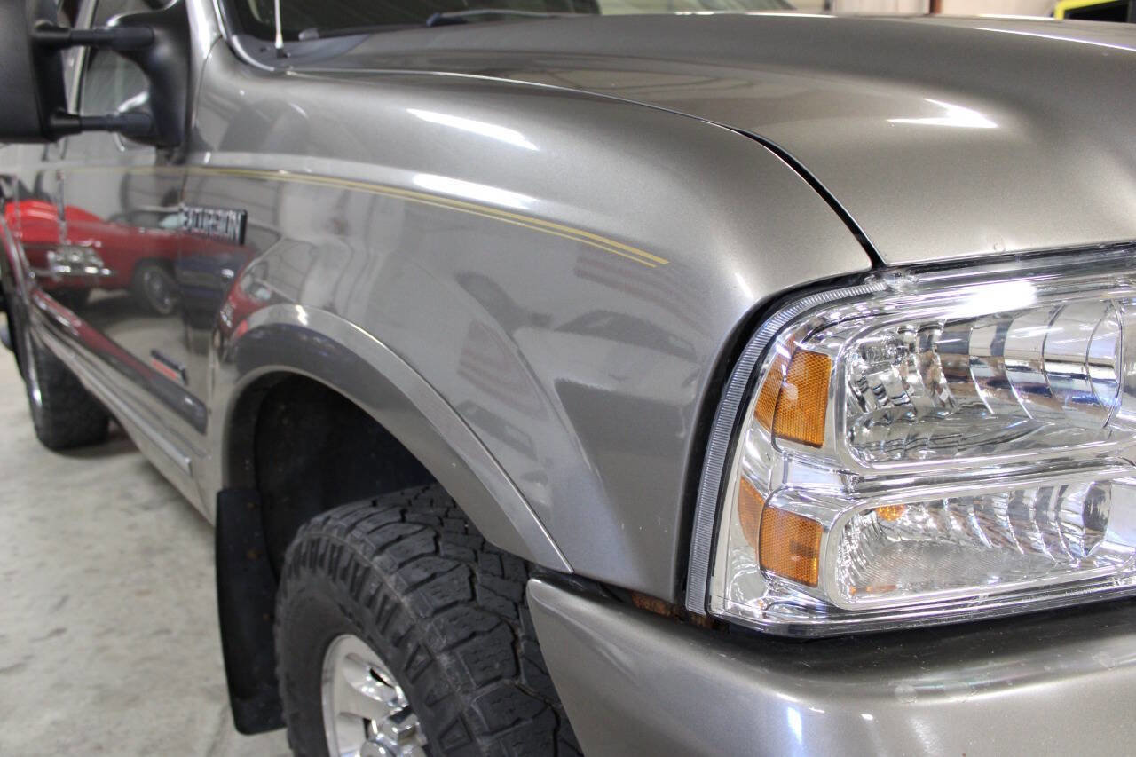 Used 2004 Ford Excursion Limited image 14