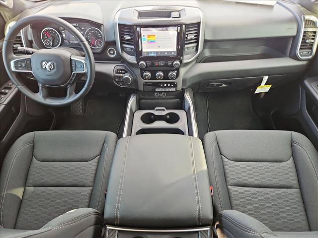 New 2026 RAM 1500 Express AWD/4WD image 14