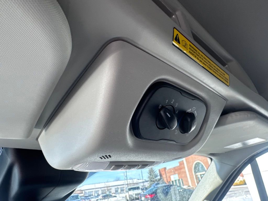 Used 2019 Ford Transit 350 XLT image 19