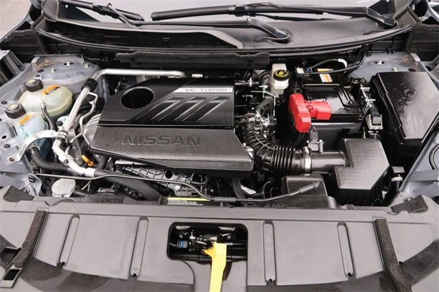 Certified 2025 Nissan Rogue Platinum image 28