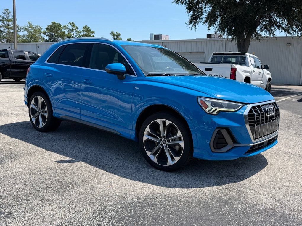 Used 2020 Audi Q3 2.0T Premium Plus AWD/4WD image 12