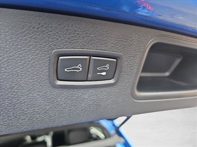 Used 2017 Porsche Macan AWD/4WD image 7