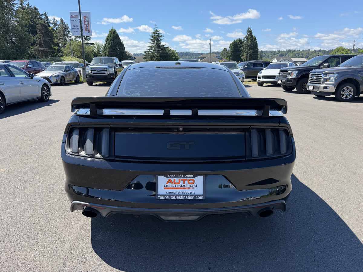 Used 2017 Ford Mustang GT Premium RWD image 7