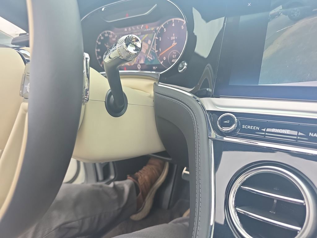 Used 2020 Bentley Continental GT image 35